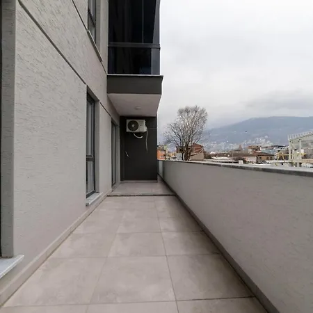 Lovely 3 Bdrm Apartment Close To Everything Bursa